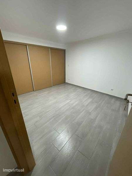 T1 para alugar. - Grande imagem: 3/6