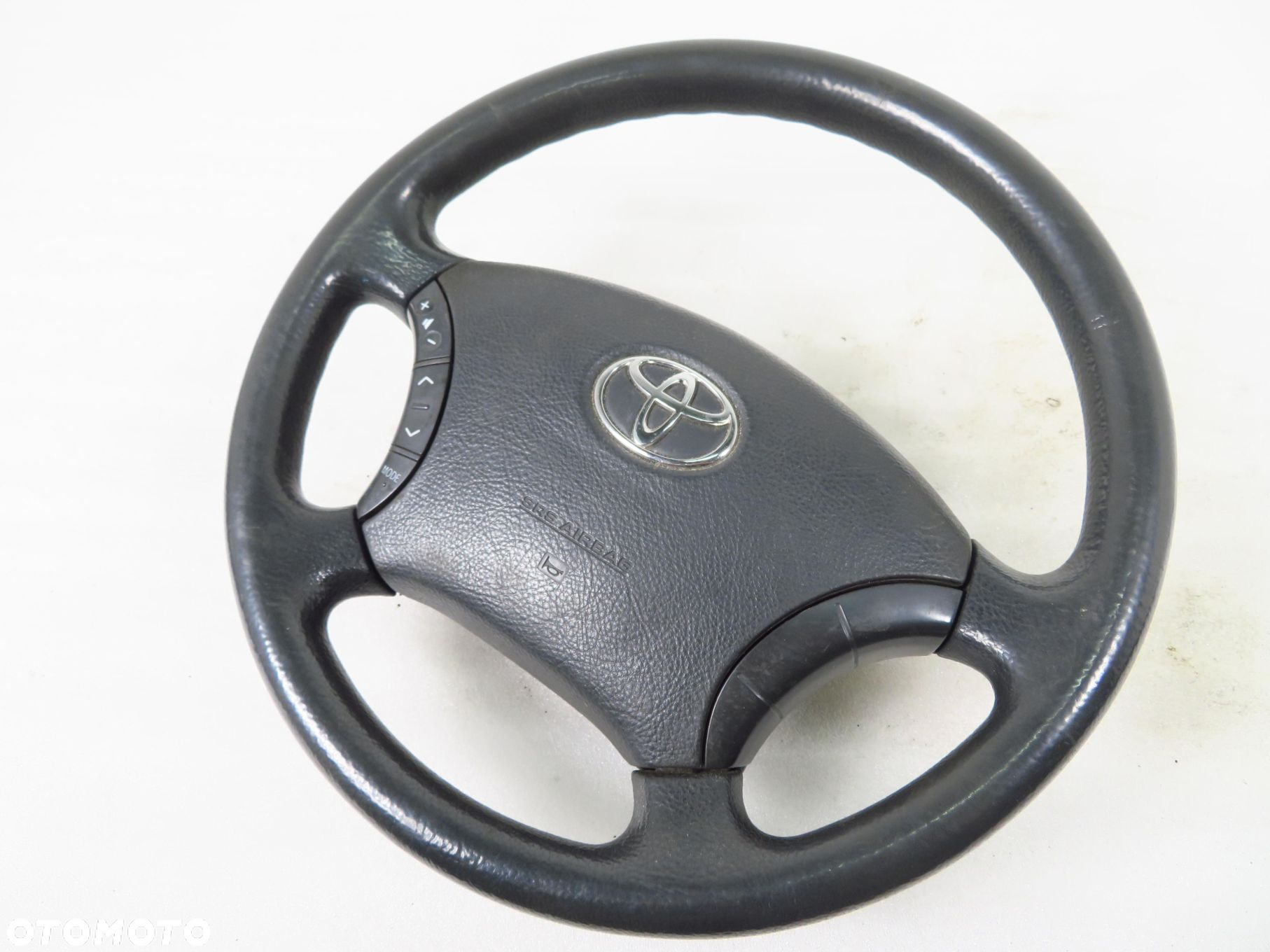 KIEROWNICA TOYOTA AVENSIS VERSO - 3