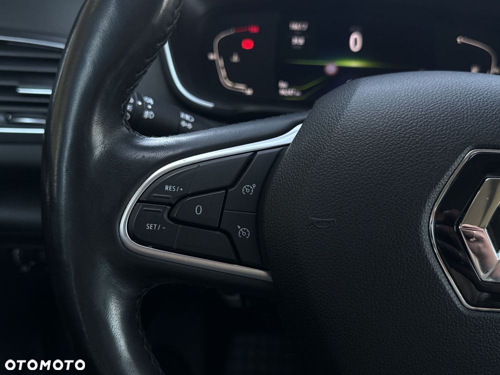 Renault Megane 1.3 TCe FAP Techno EDC - 32