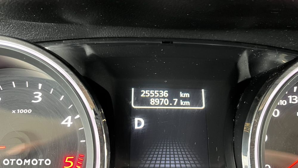 Renault Latitude - 5
