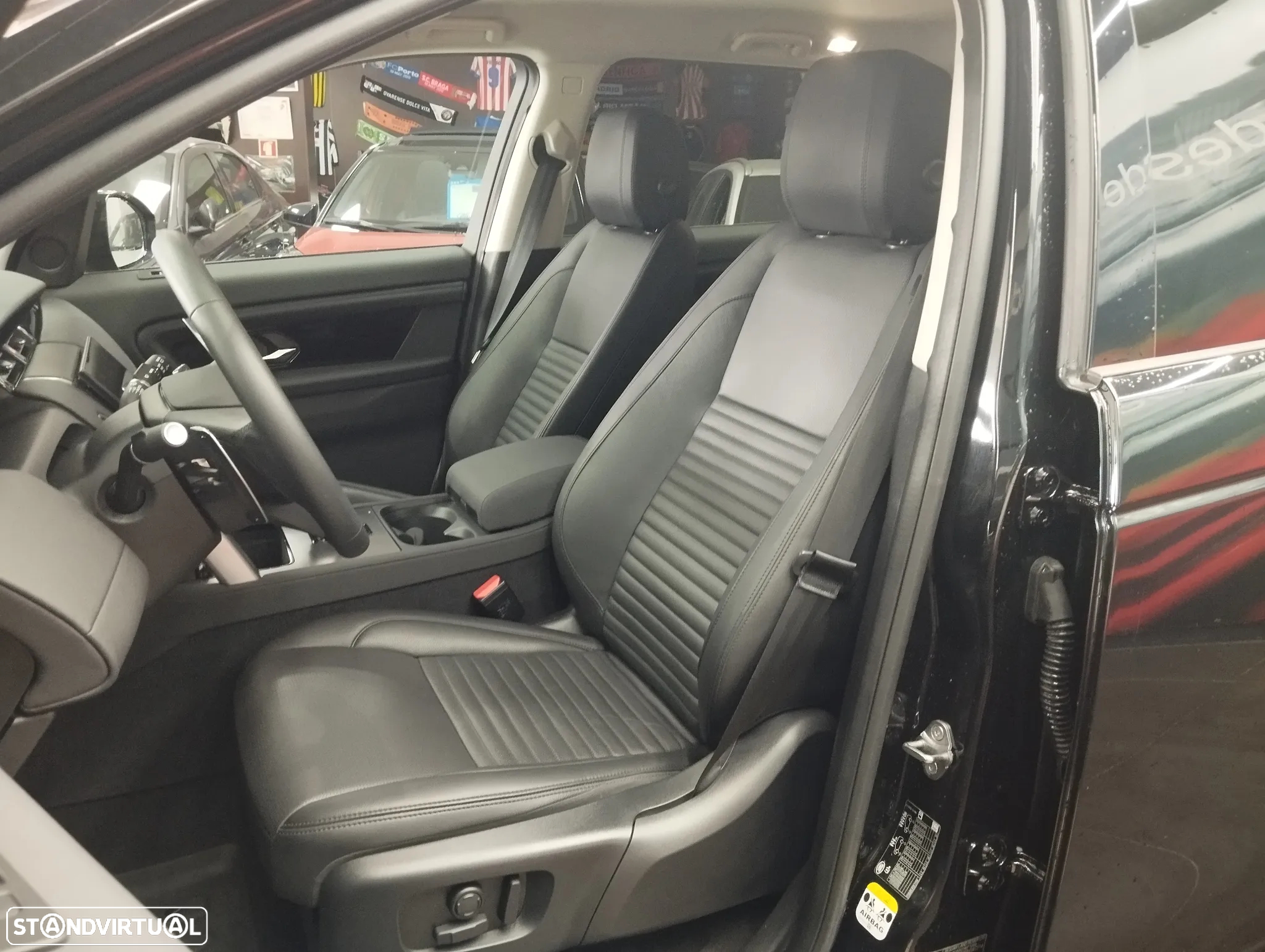 Land Rover Discovery Sport 1.5 I3 P300e AWD S - 20