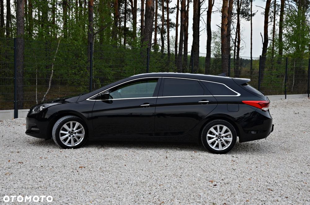Hyundai i40 Kombi 1.7 CRDi Premium - 22