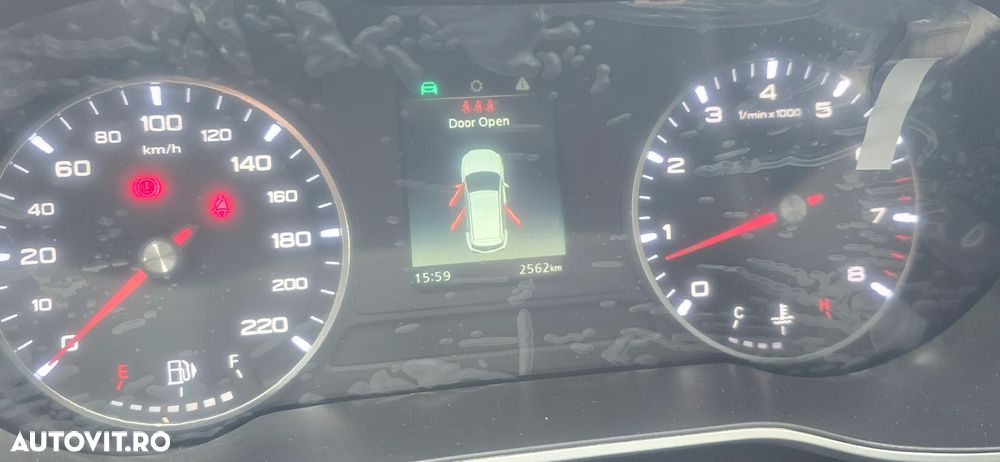 MG ZS 1.5 GSL 5MT Exclusive - 8