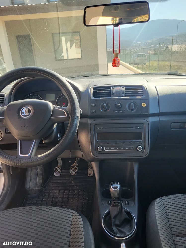 Skoda Fabia - 6