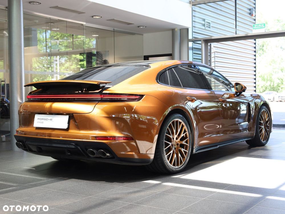 Porsche Panamera - 5