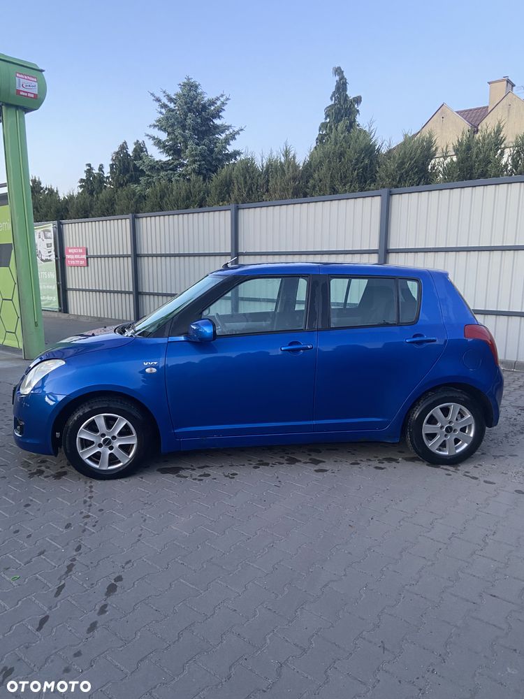 Suzuki Swift - 11