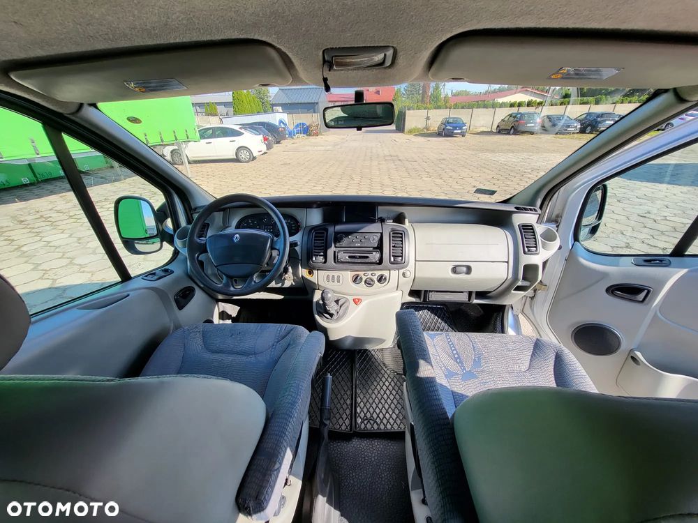 Renault TRAFIC - 13