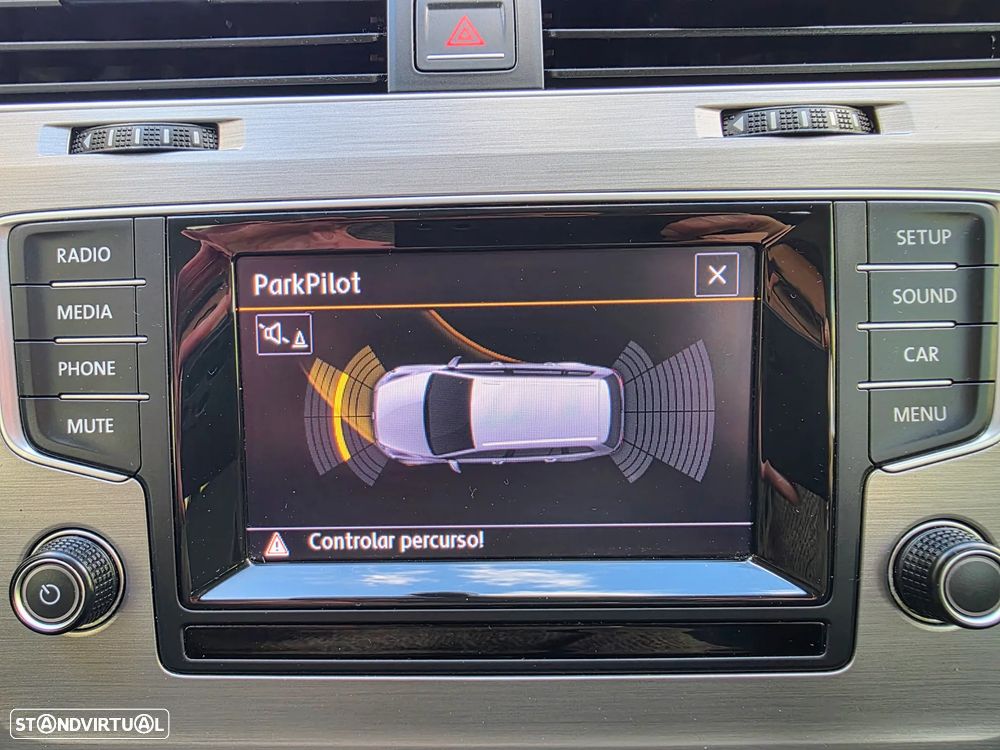 VW Golf Variant 1.6 TDi BlueMotion Confortline - 29