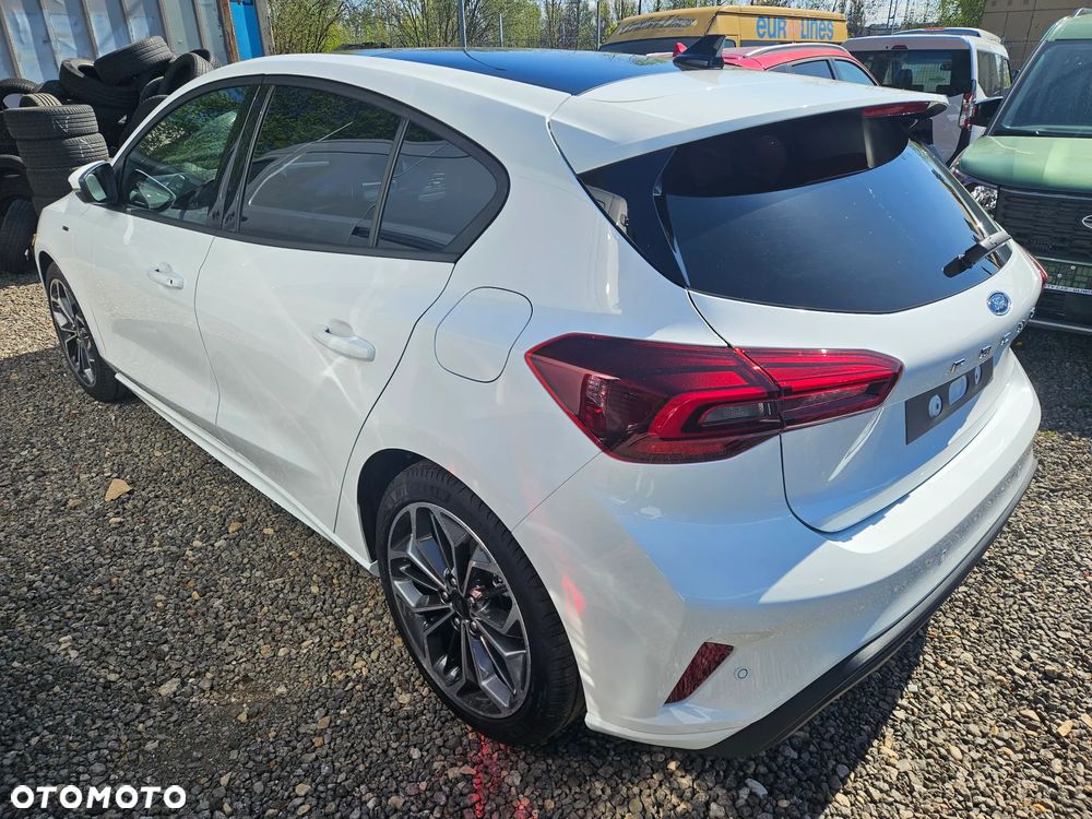 Ford Focus 1.0 EcoBoost mHEV ST-Line X - 9