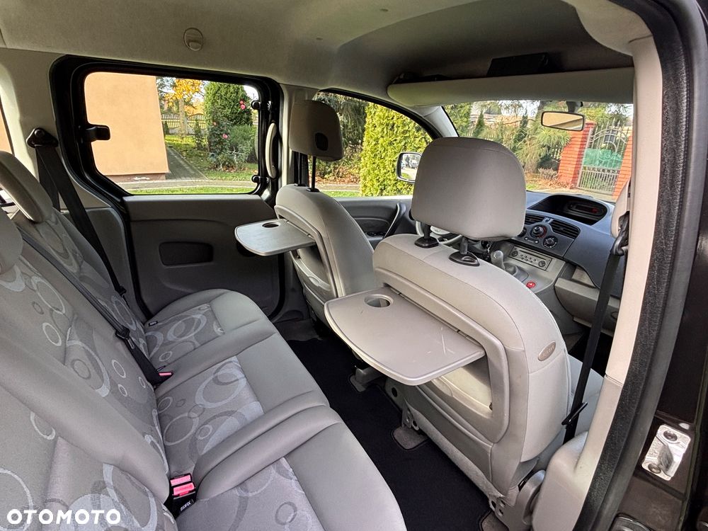 Renault Kangoo 1.6 8V Helios - 24