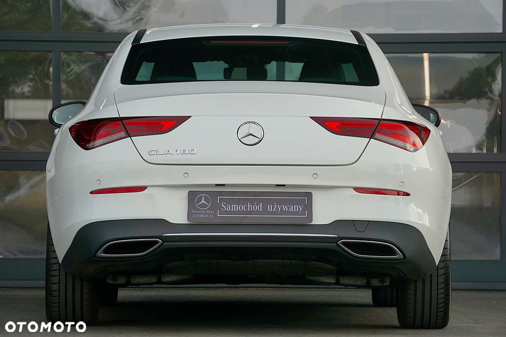Mercedes-Benz CLA 180 Progressive 7G-DCT - 8