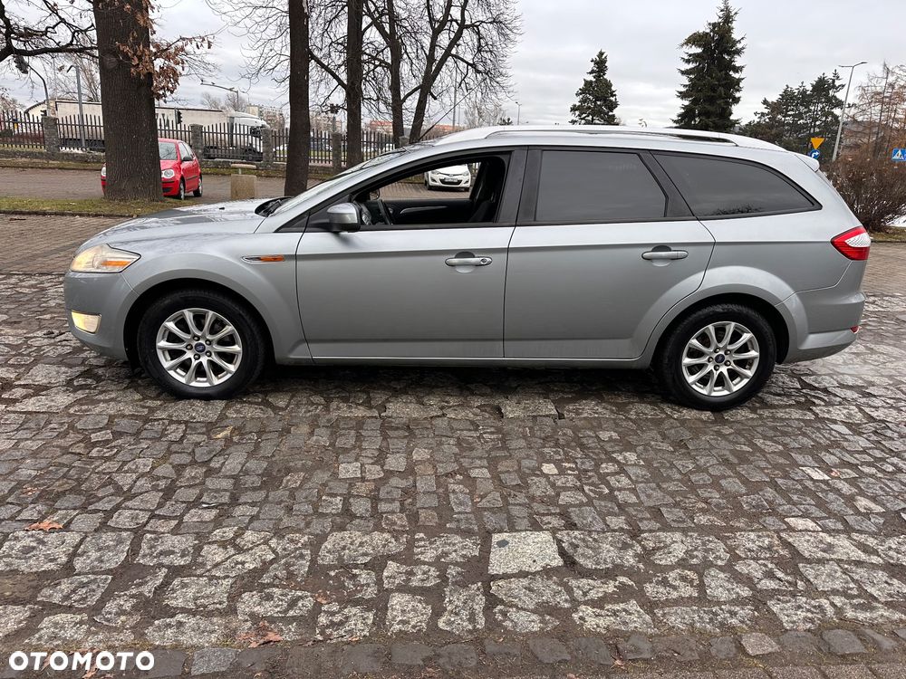Ford Mondeo 2.0 TDCi Concept - 27