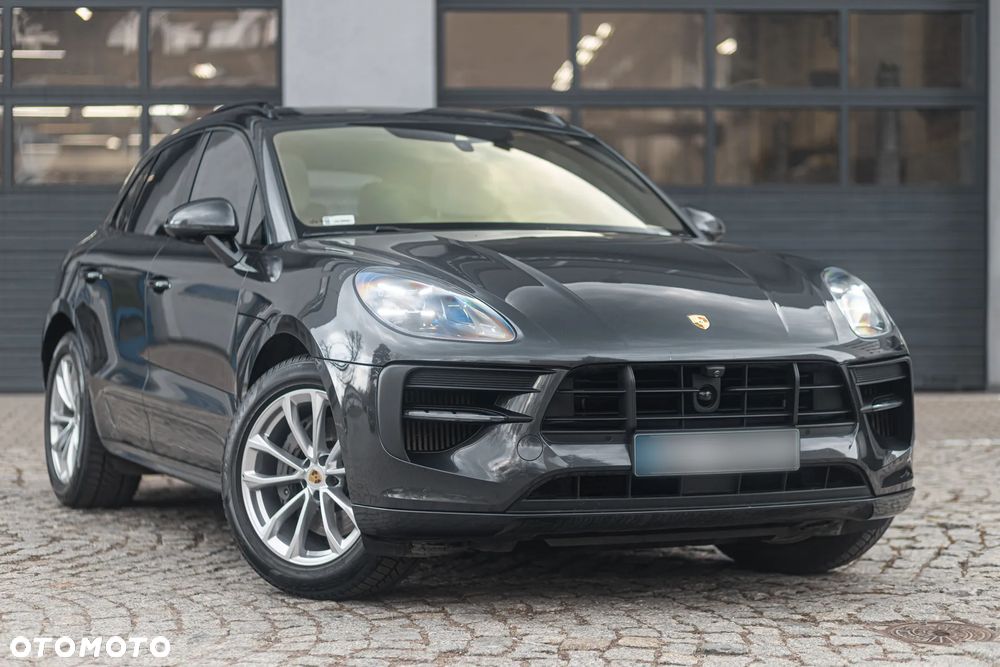 Porsche Macan - 2