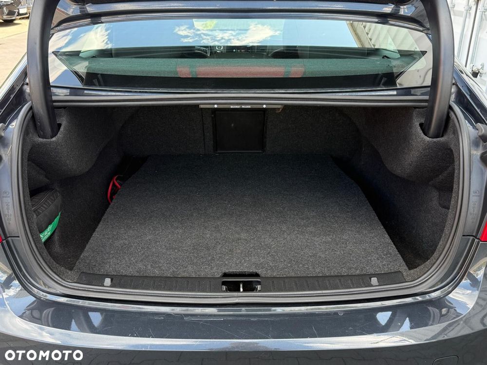 Volvo S60 D3 Kinetic - 19