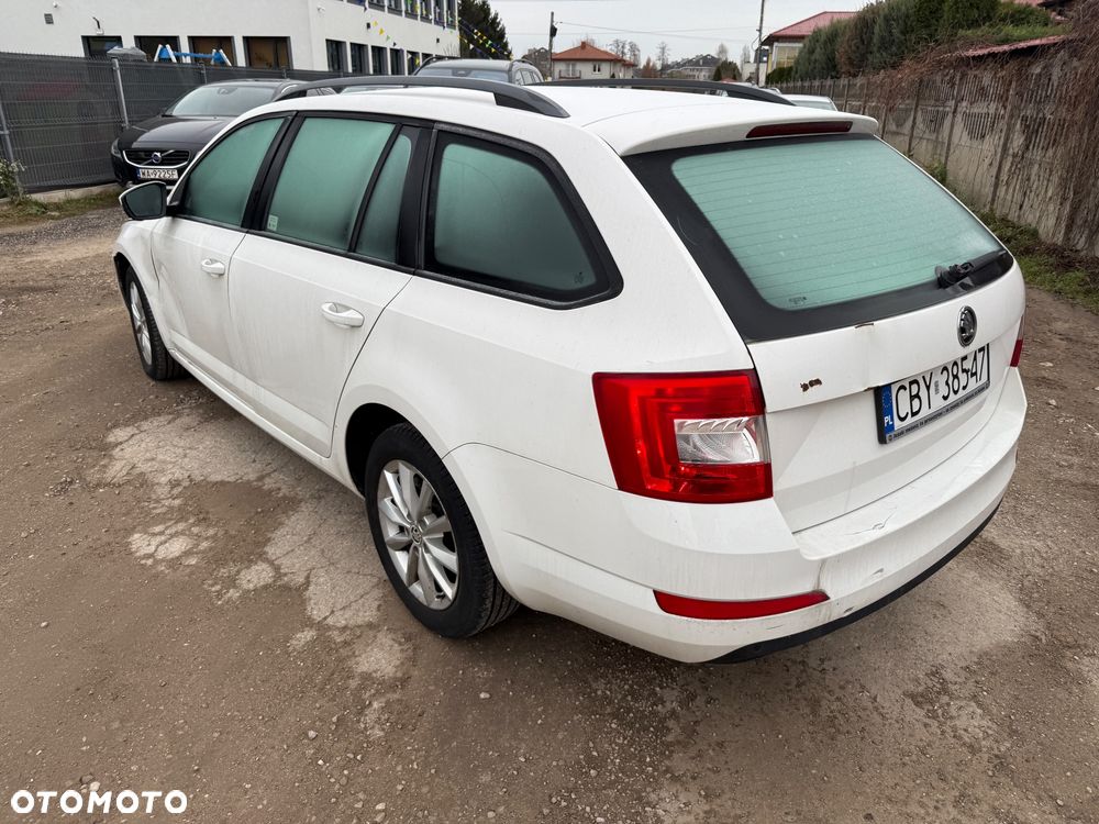 Skoda Octavia 1.6 TDI Ambition - 12