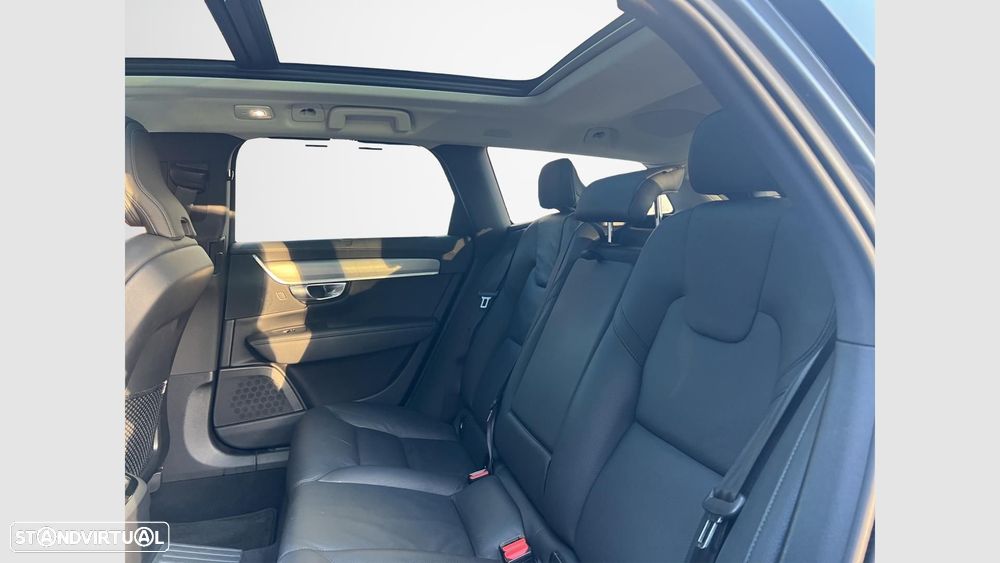 Volvo V90 2.0 T6 PHEV Plus Bright AWD - 16
