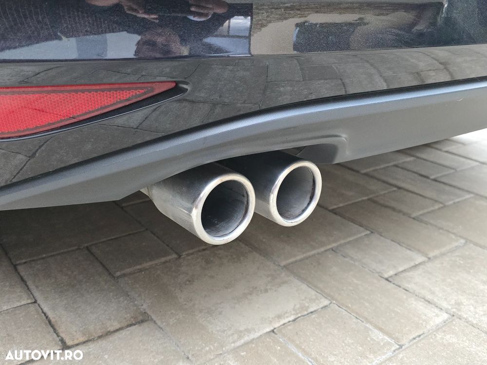 Volkswagen Golf 2.0 TDI DPF BMT GTD - 8