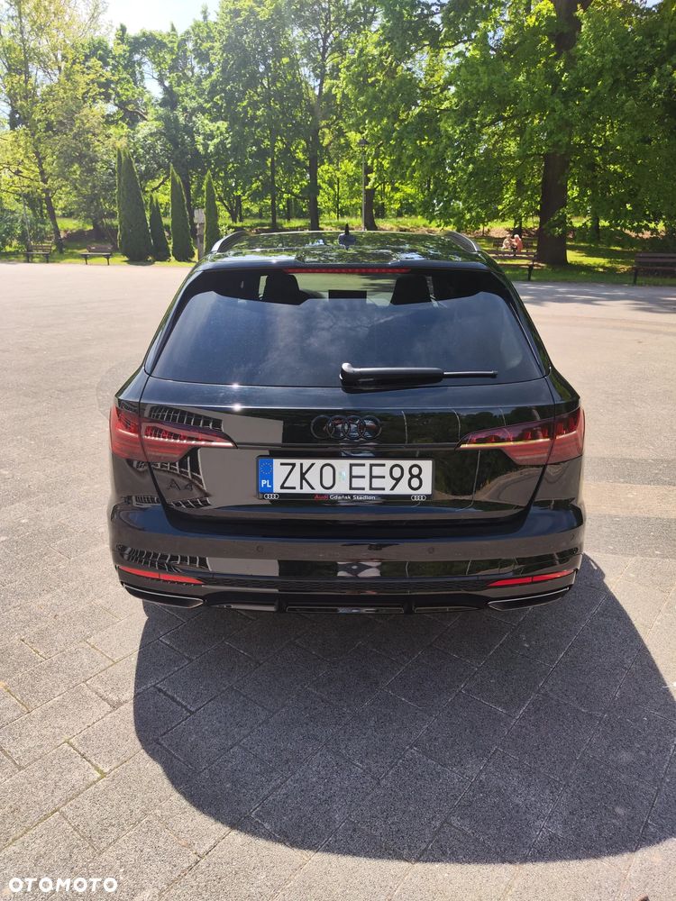 Audi A4 Avant 35 TFSI mHEV S Line S tronic - 23