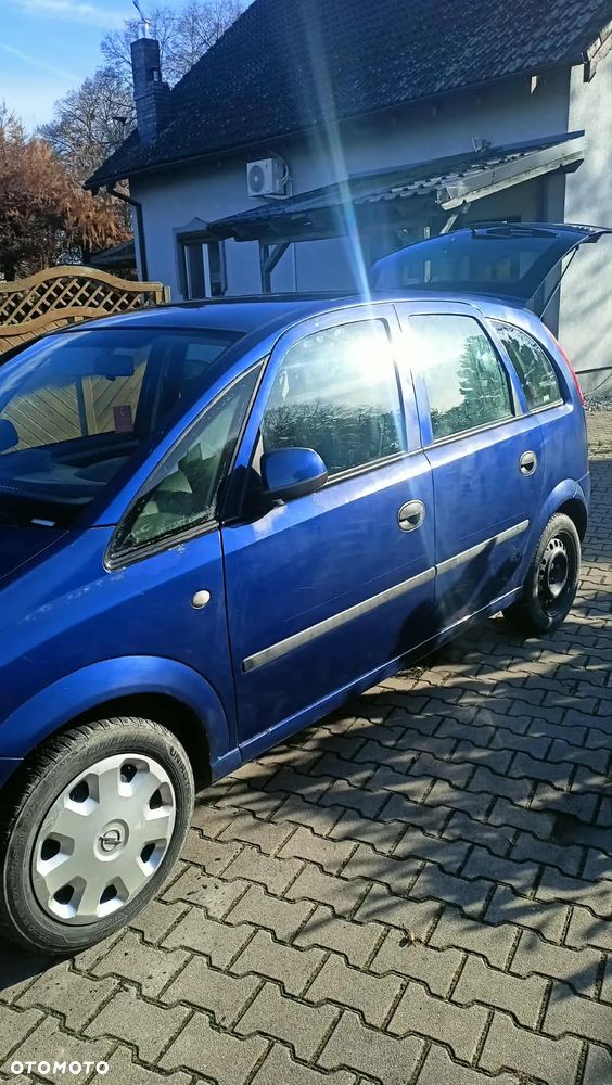 Opel Meriva - 11