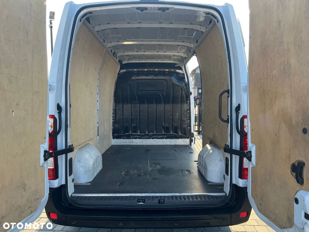 Renault Master - 13