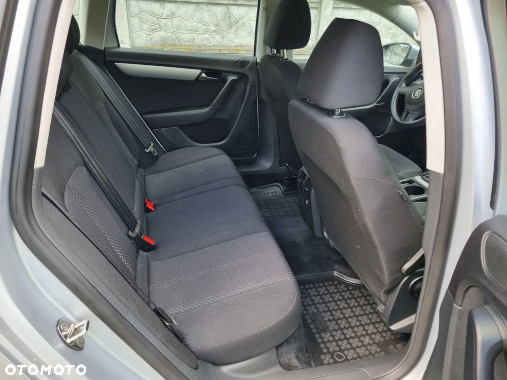 Volkswagen Passat 1.6 TDI BlueMotion - 20