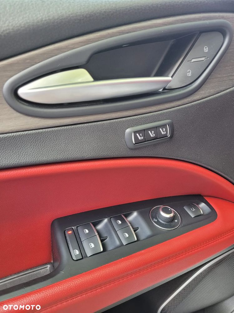 Alfa Romeo Stelvio 2.0 Turbo TI Q4 - 27