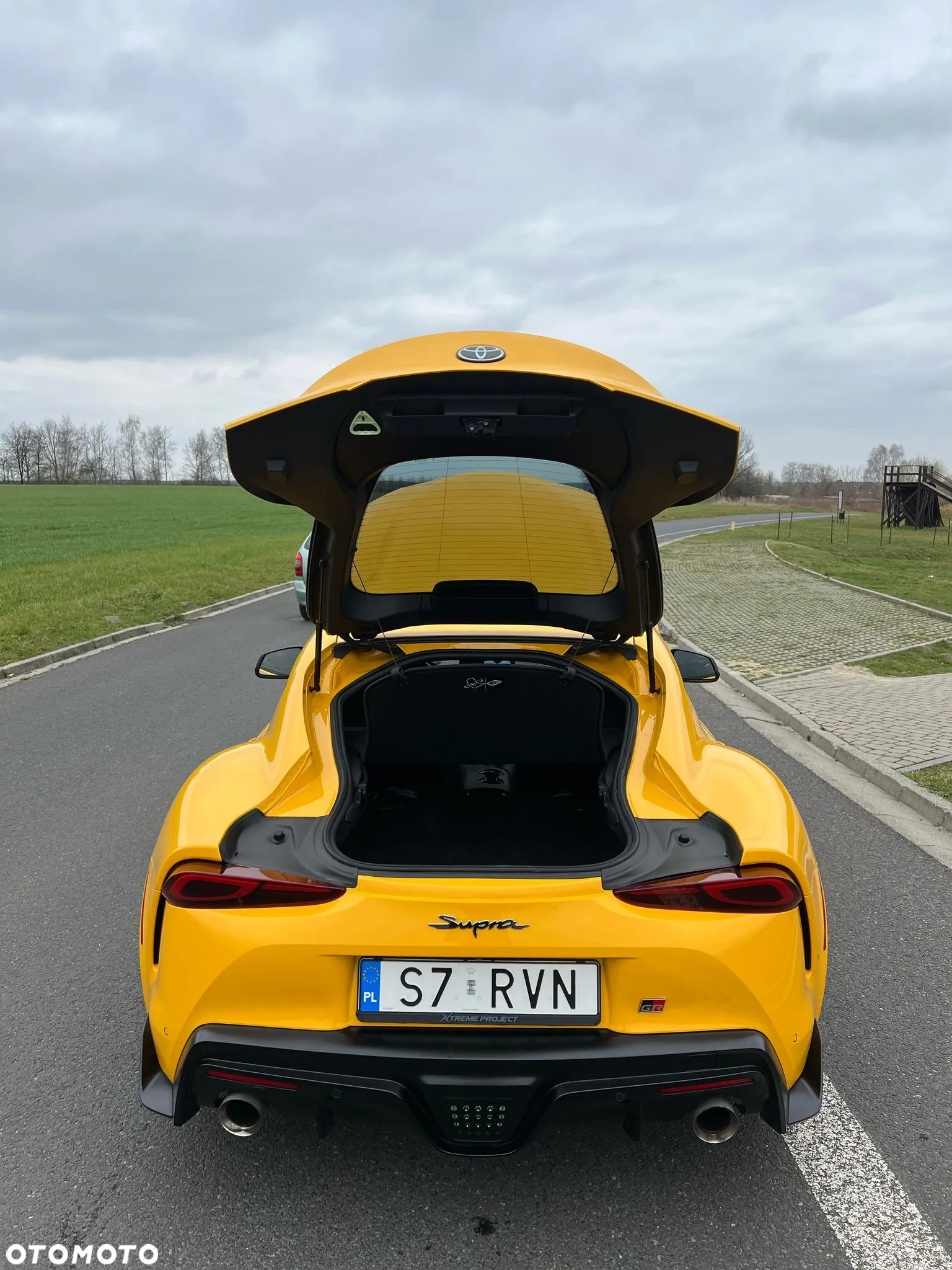 Toyota Supra GR 3.0 - 24