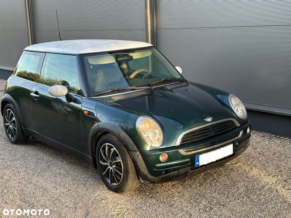 MINI Cooper Standard - 1