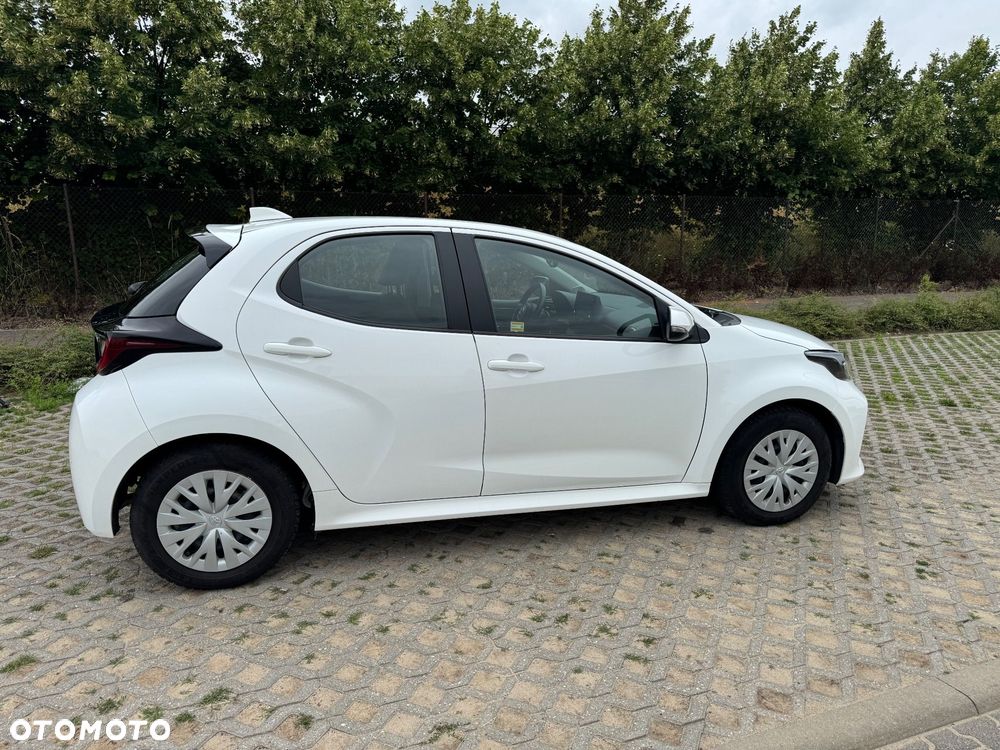 Toyota Yaris - 8