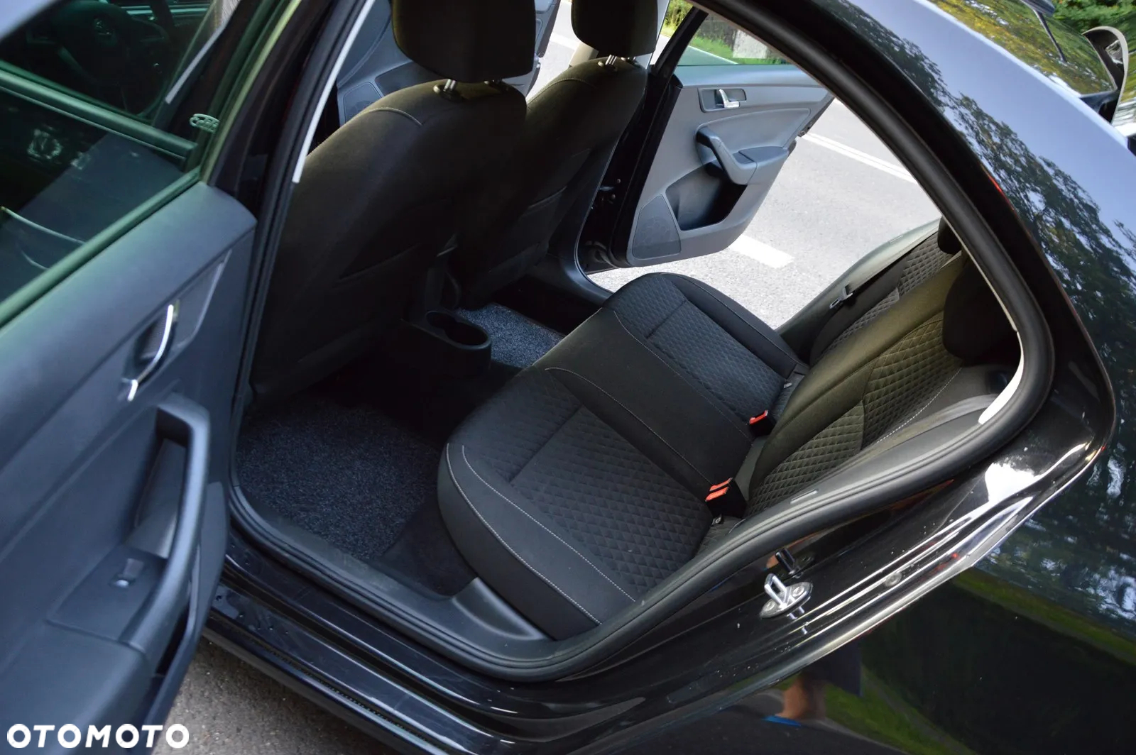 Skoda RAPID 1.2 TSI Edition - 20