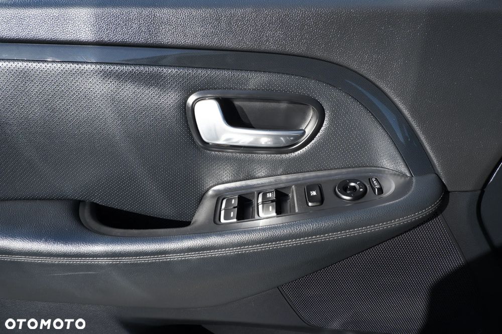 Kia Carens 1.6 GDI L EU6 - 22