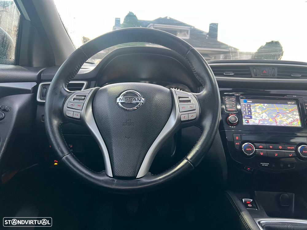 Nissan Qashqai 1.5 dCi DPF acenta - 14