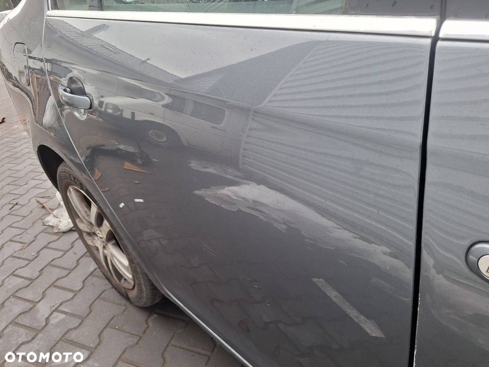 DRZWI KOMPLETNE PRAWY TYŁ VOLKSWAGEN JETTA V LD7X - 4