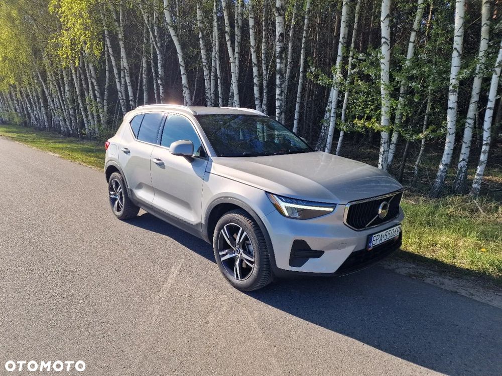 Volvo XC 40 T5 AWD Momentum - 1
