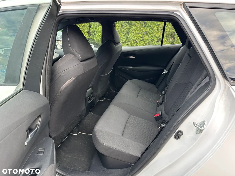 Toyota Corolla 1.8 Hybrid Comfort - 9