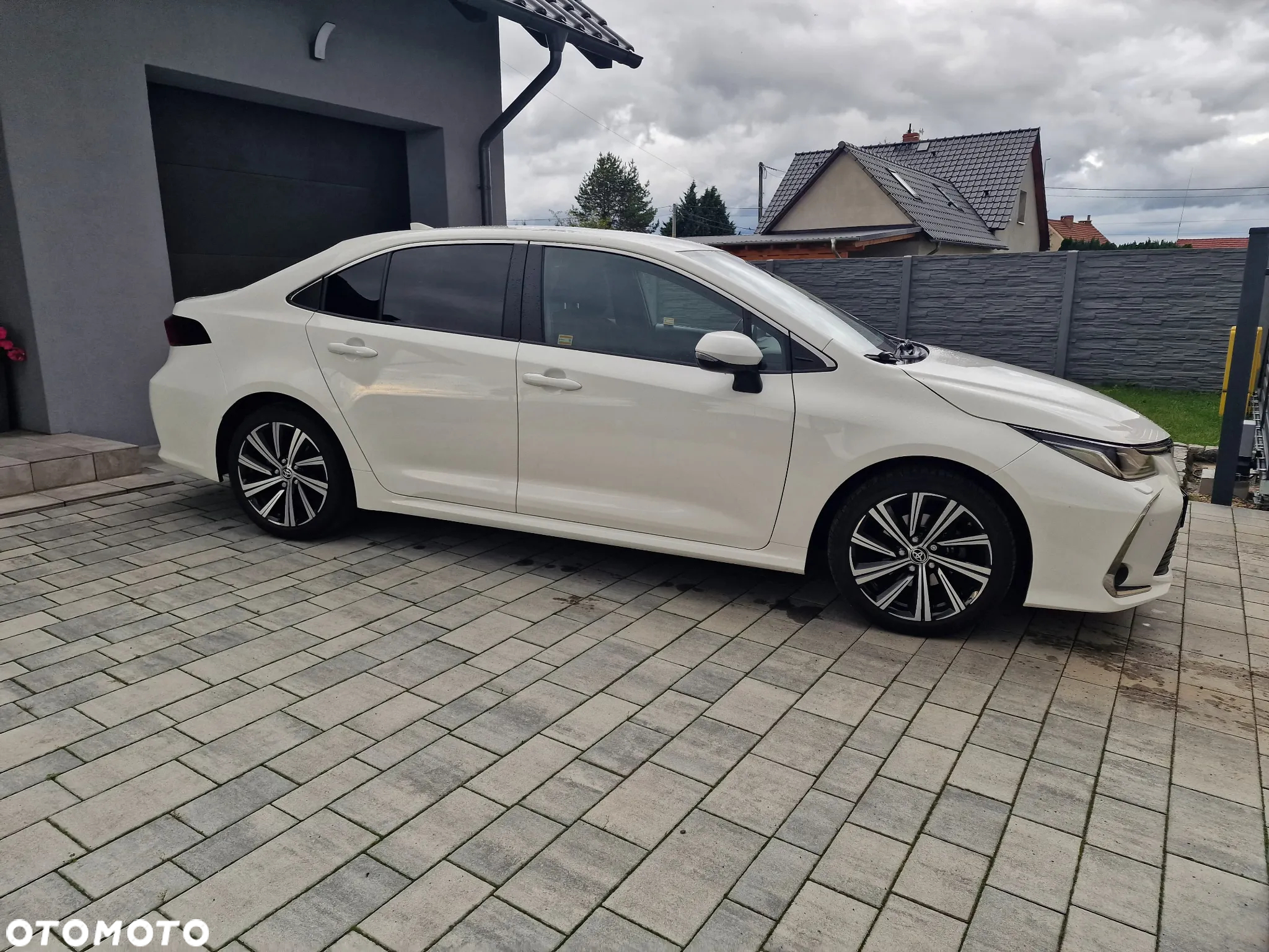 Toyota Corolla - 3