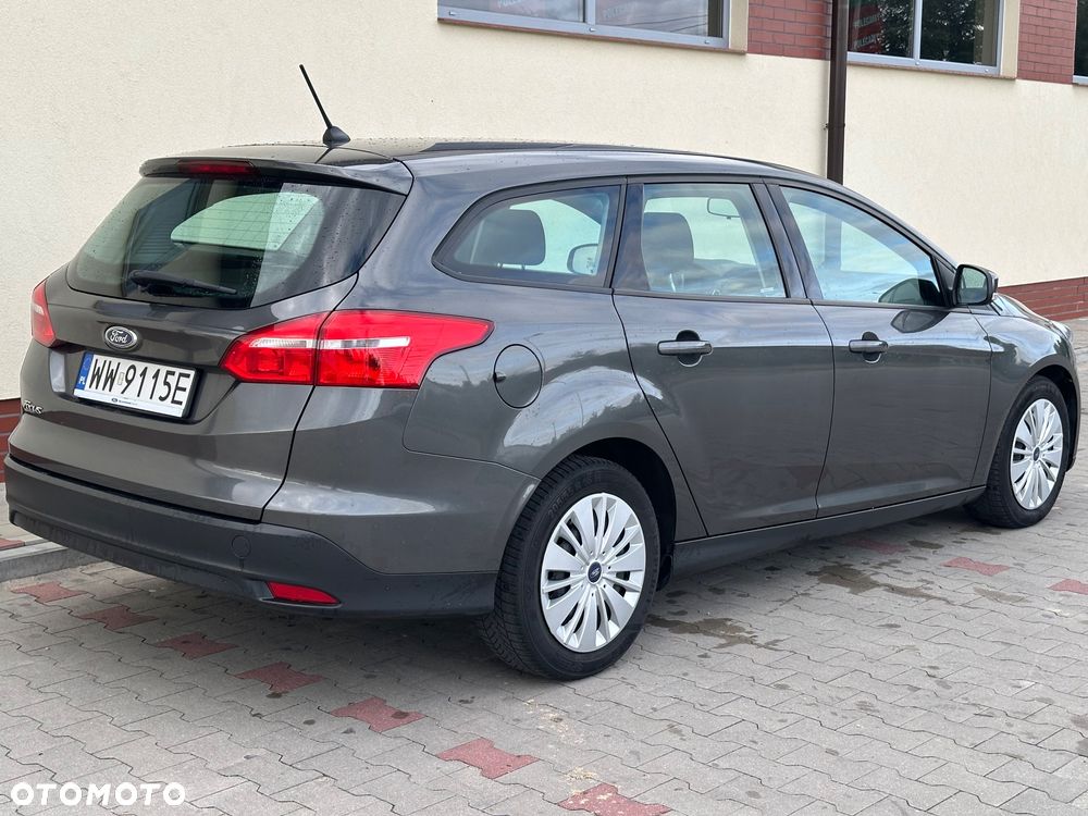 Ford Focus 1.5 TDCi SYNC Edition - 12