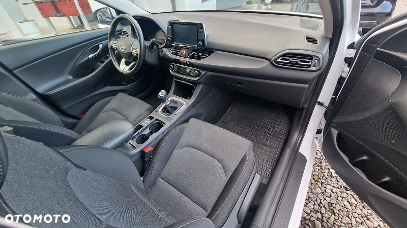 Hyundai i30 1.6 CRDI EDITION 30+ - 11