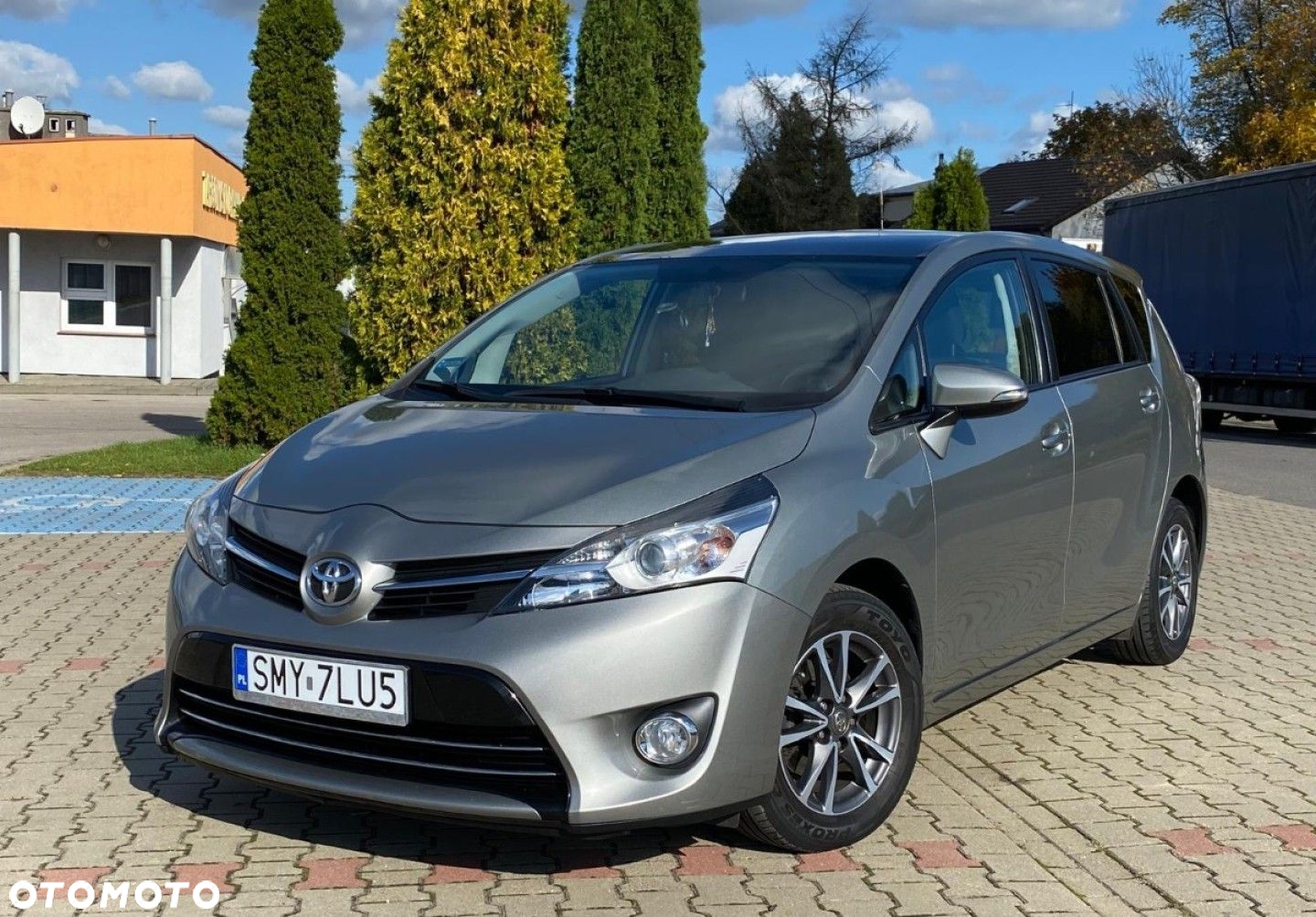 Toyota Verso - 2