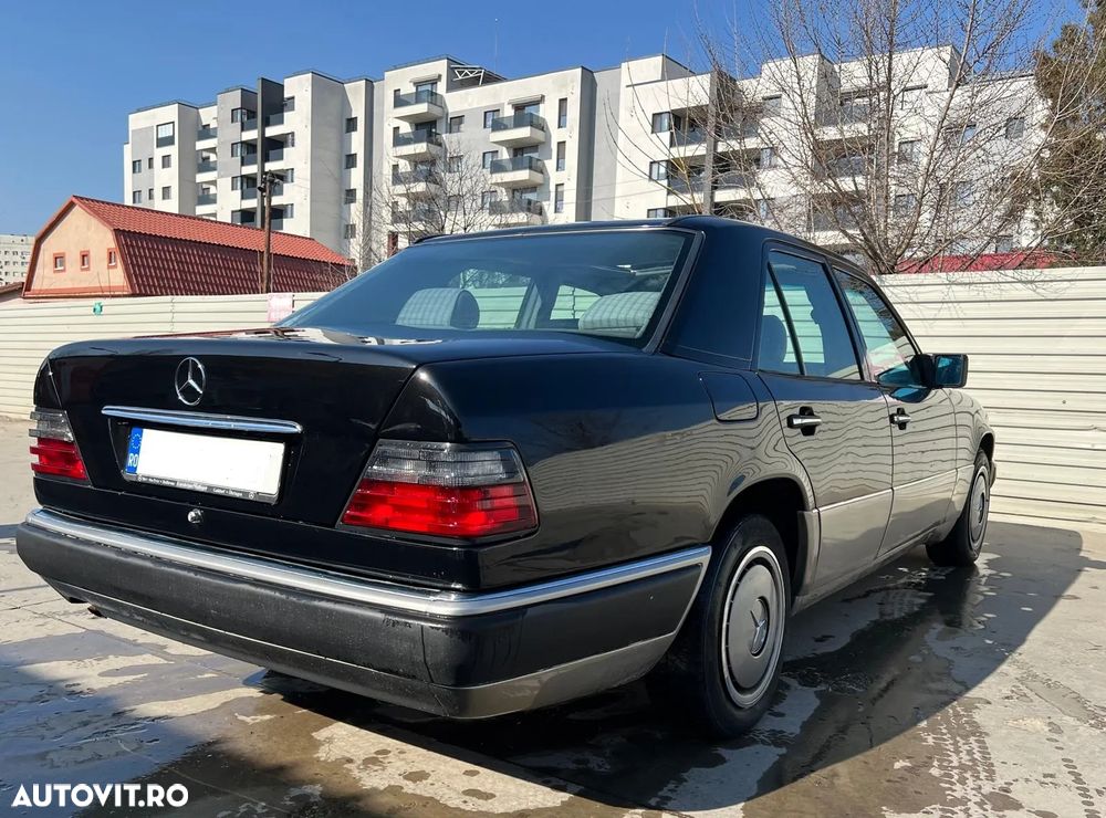 Mercedes-Benz W124 - 16