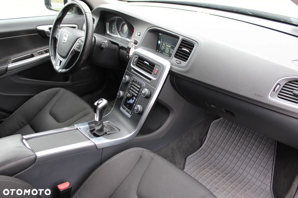 Volvo V60 D2 - 7