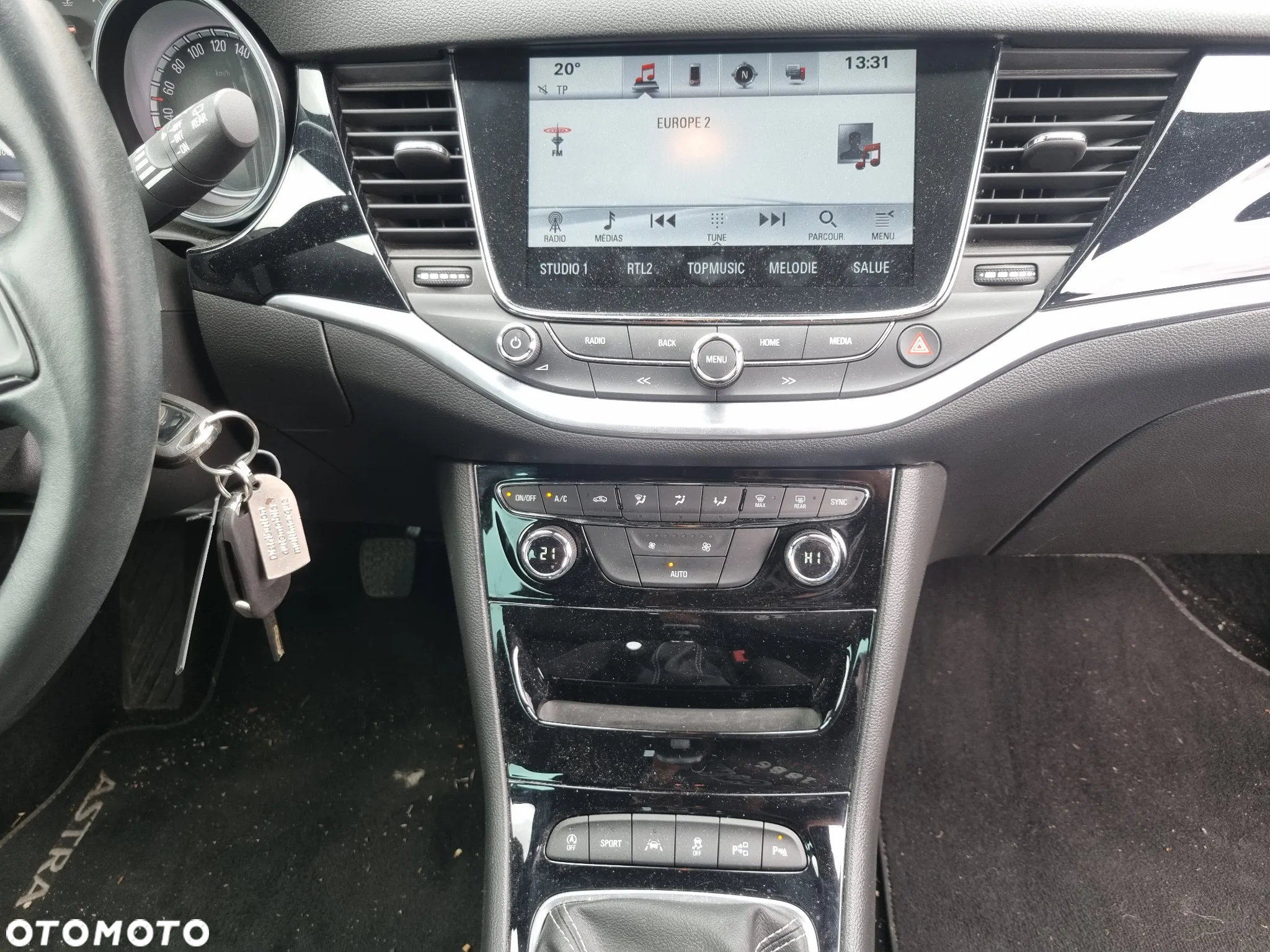 Opel Astra IV 1.6 CDTI Cosmo - 14