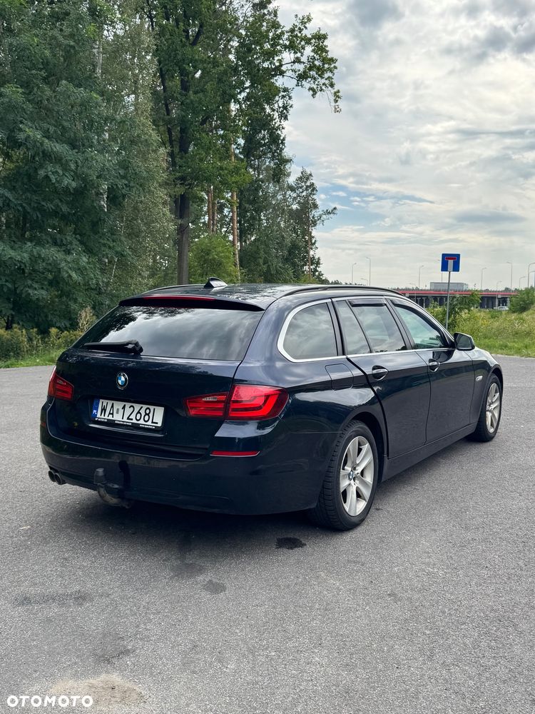BMW 5 Series 2012 photo 3