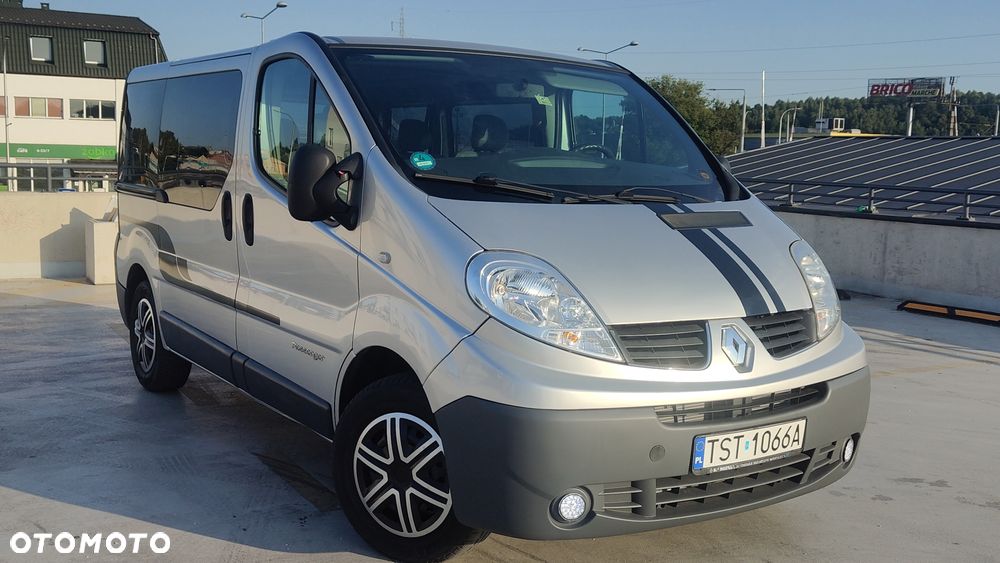 Renault Trafic 2.5 dCi 150 FAP Passenger L1H1 Quickshift Privilège - 33