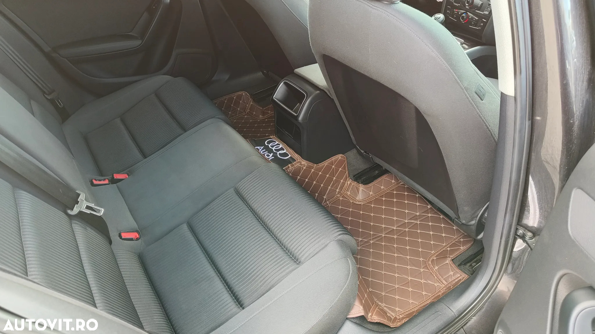 Audi A4 2.0 TDI Avant - 12