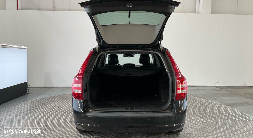 Kia Ceed SW 1.4 CVVT EX ISG - 8