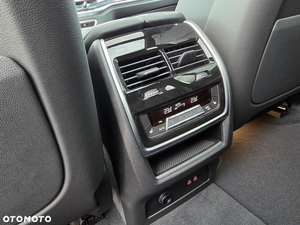 BMW X5 xDrive30d sport - 32