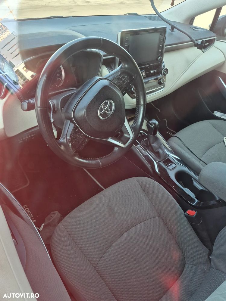 Toyota Corolla 1.8 HSD Business - 7