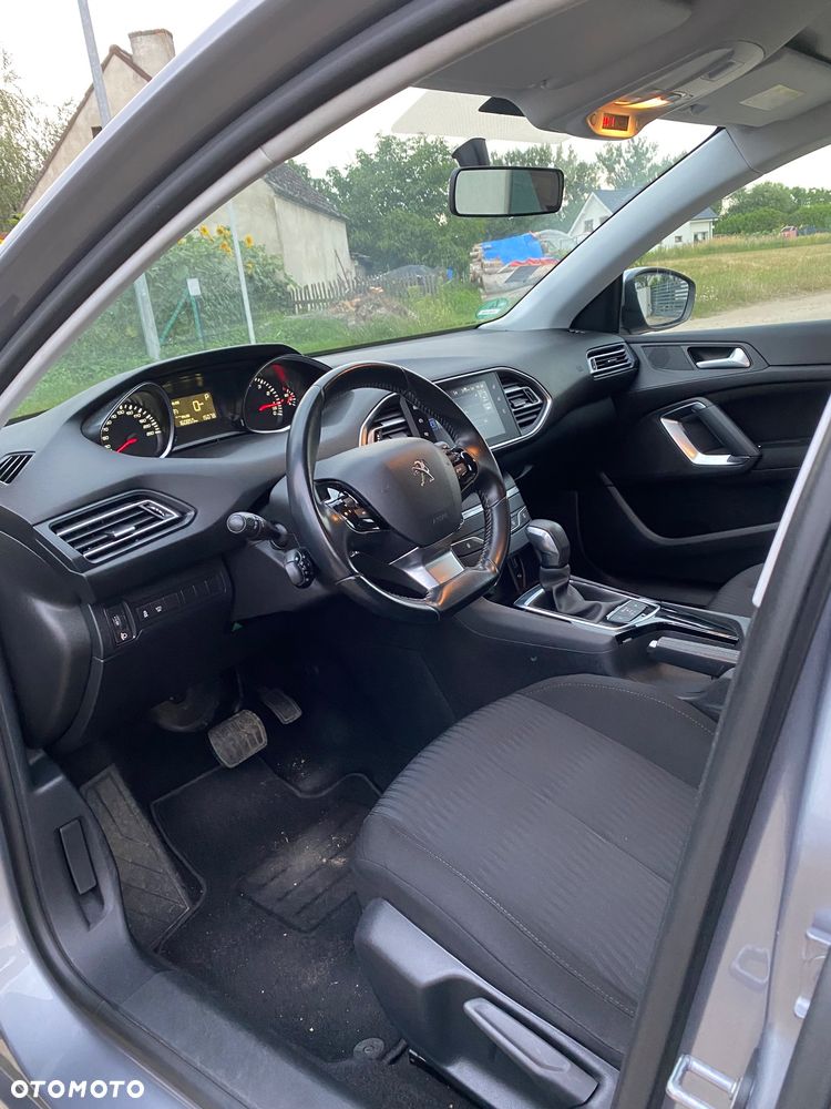 Peugeot 308 - 17