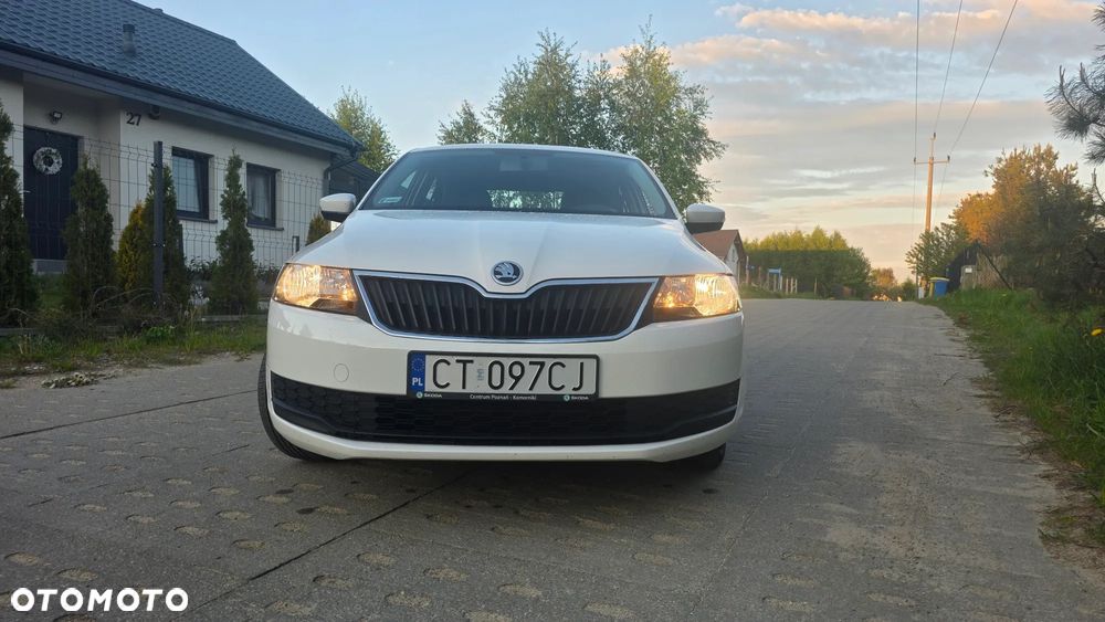 Skoda RAPID 1.0 TSI Active - 9